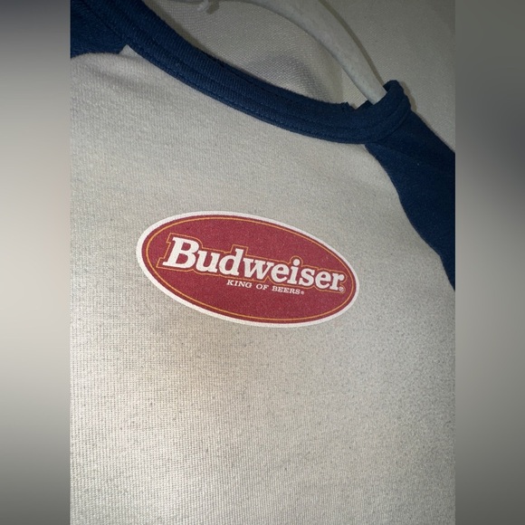 Pacsun Budweiser Women's LongSleeve Blue and Cream Raglan Top Size Small - Picture 5 of 5